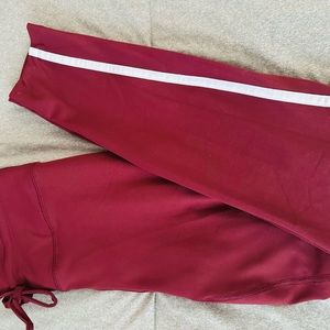 - in a good condition
- medium size
- quality is good as new 
- not worn out